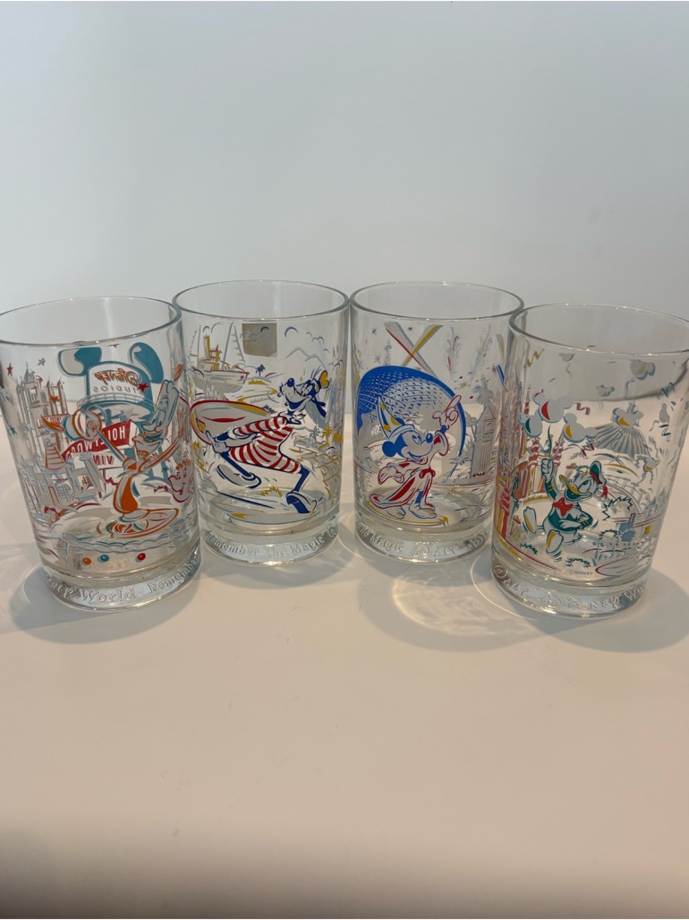 McDonald’s Disney World 25th Anniversary Glasses Set of 4 1996